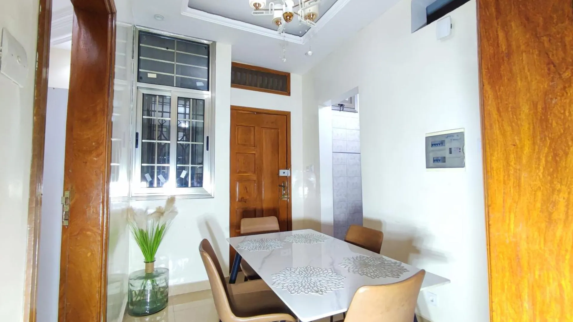 Appart 2 Chambres Calme-F3 Avec Ascenseur Maristes Dakar 0*,  Senegal